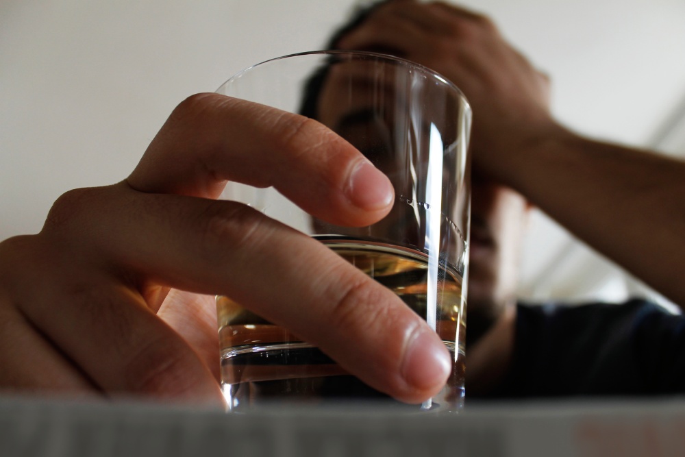 choroba alkoholowa - Na czym polega zjawisko współuzależnienia?